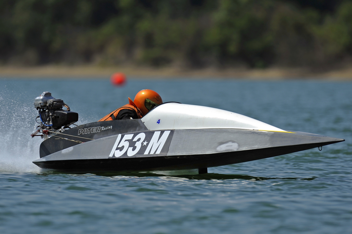 Small Outboard Racing Boats